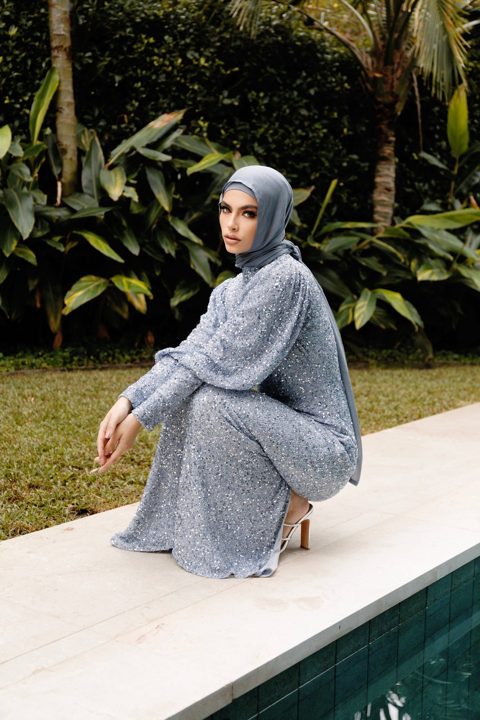 BELISSA GOWN BLUE photo 4