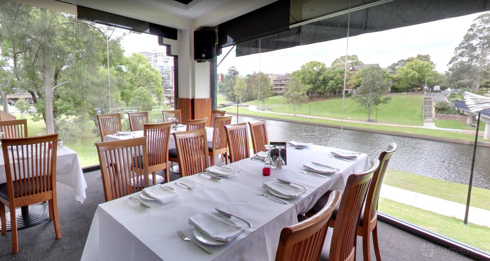 Inside Area at Sahra By The River photo 9