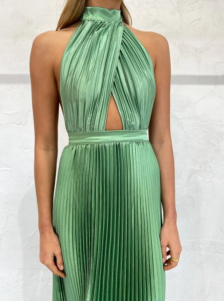 L'Idee Renaissance Gown In Sea Green Size 8 photo 3