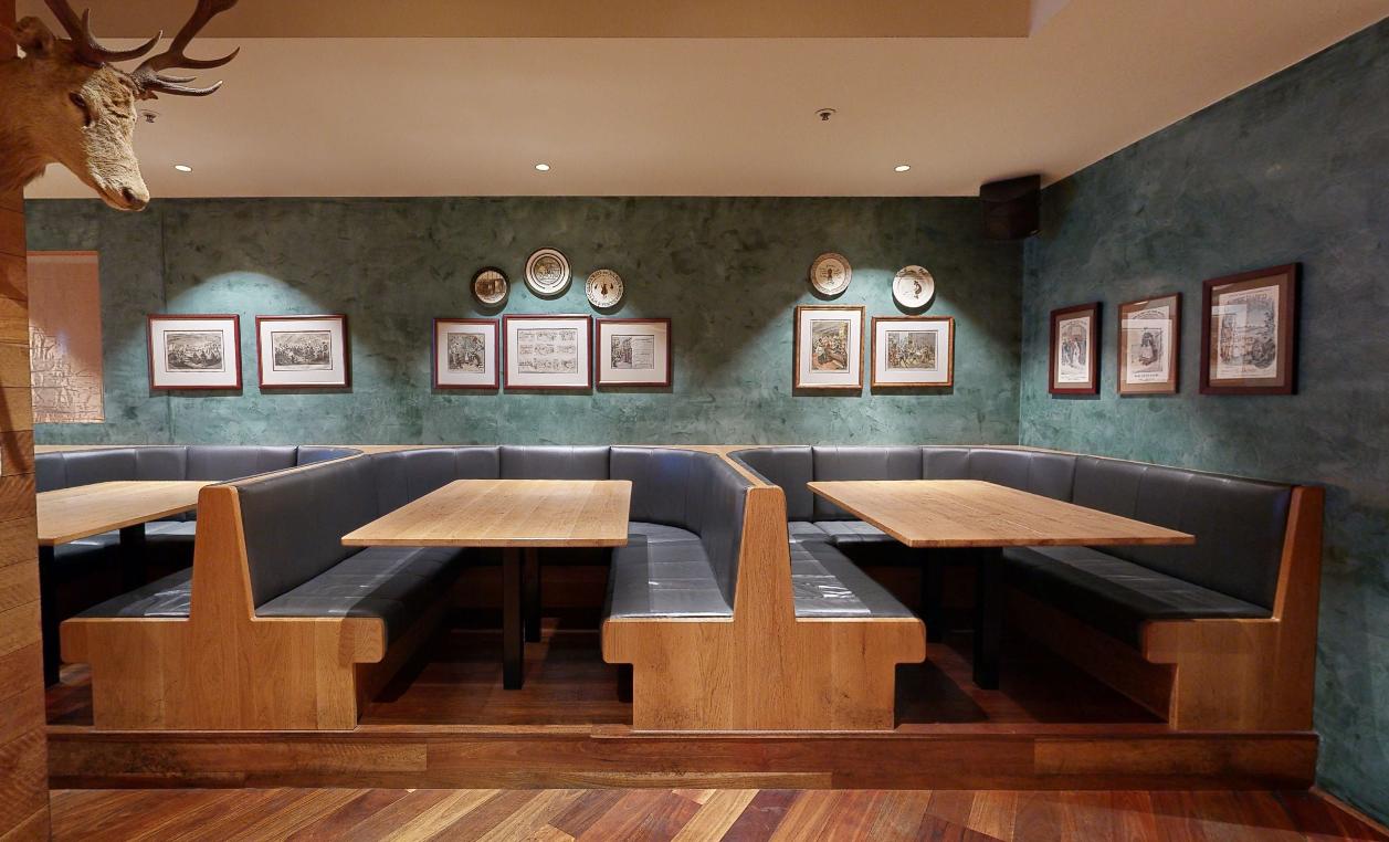 The Cambridge Room at Pig ‘N’ Whistle - Indooroopilly photo 3