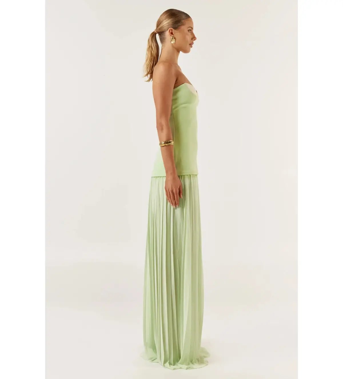 She is OLLÁ Nicolette Maxi Dress Green Size M/AU 10 photo 4