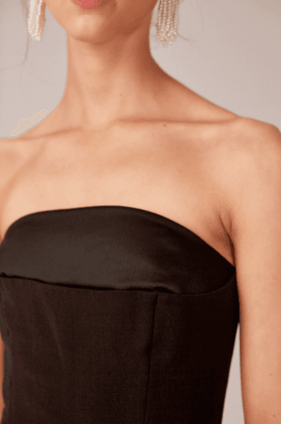 *BRAND NEW* C/MEO Collective Next Step Gown Black Size 6 photo 3