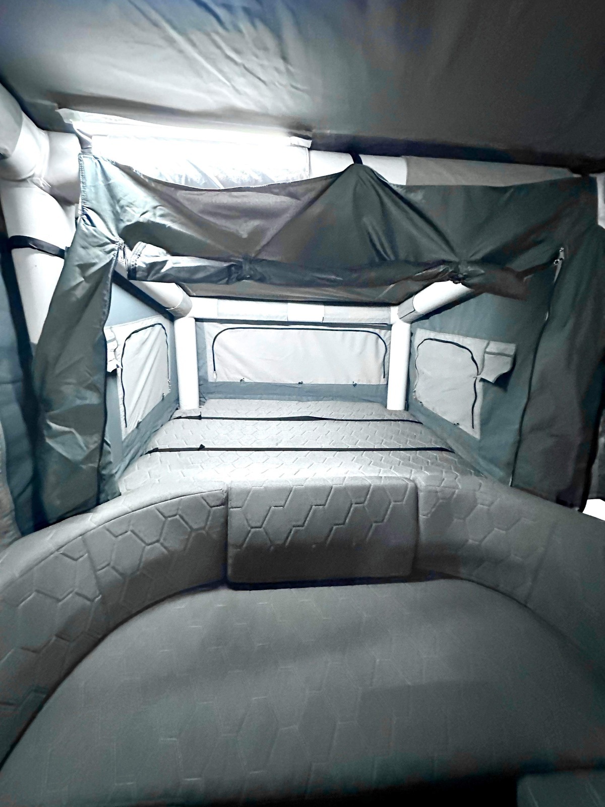 Luxury Space X camper photo 2