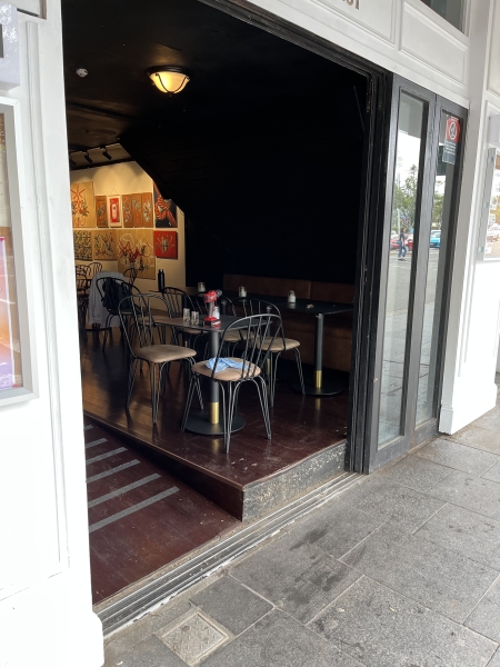 Meraki Arts Bar Gallery Lounge photo 4
