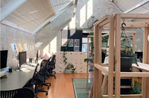 5x4m studio within larger woodworking factory photo 8