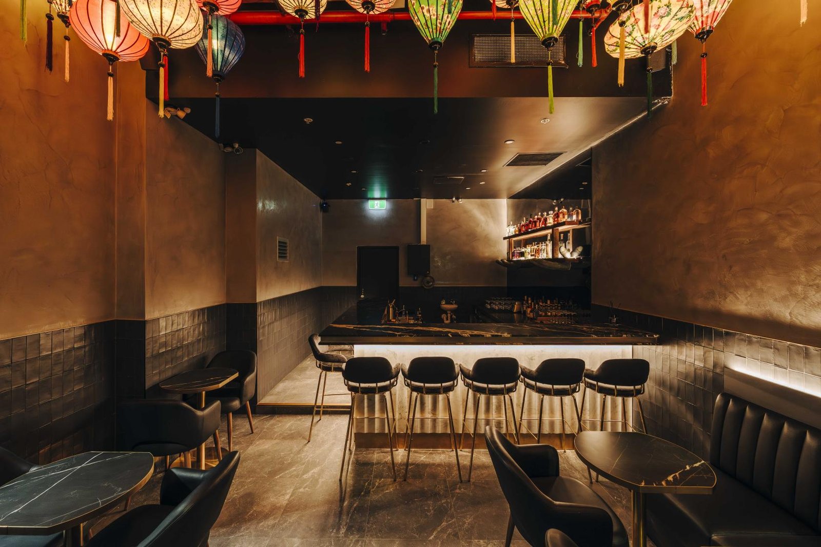 Whole Bar at Vinabar photo 3