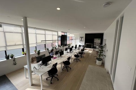 Base Studio photo 8
