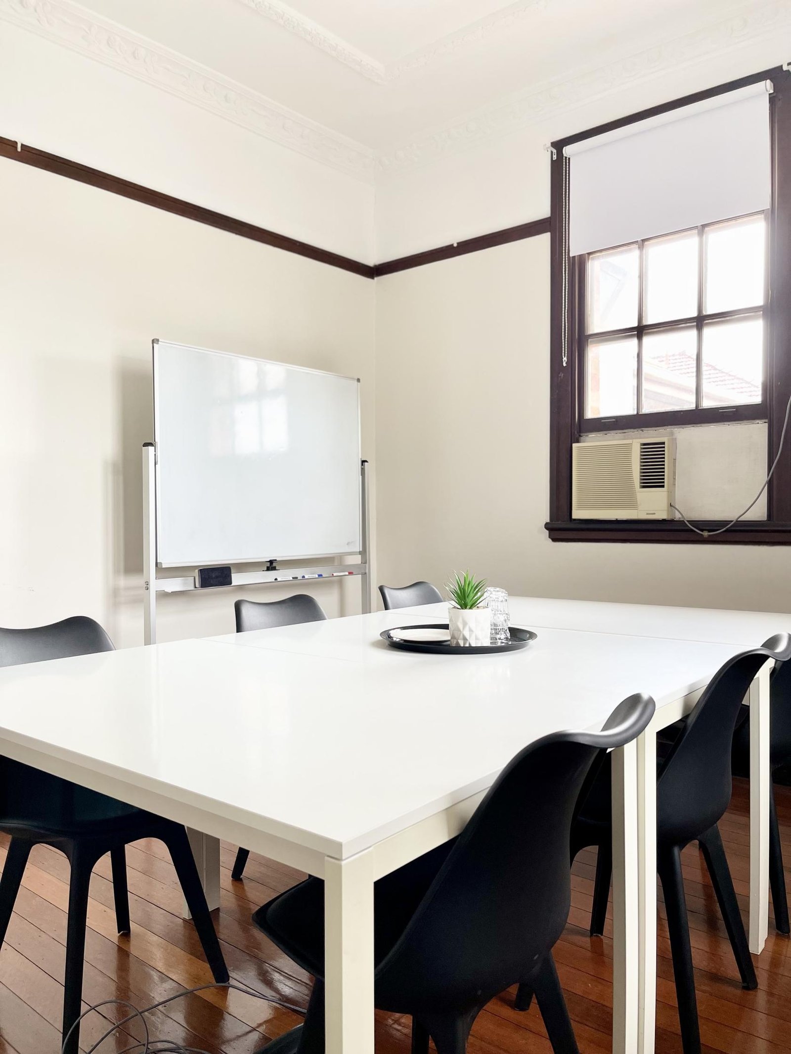 Meeting Room (free parking) at Salt Space Coworking - New Farm photo 4