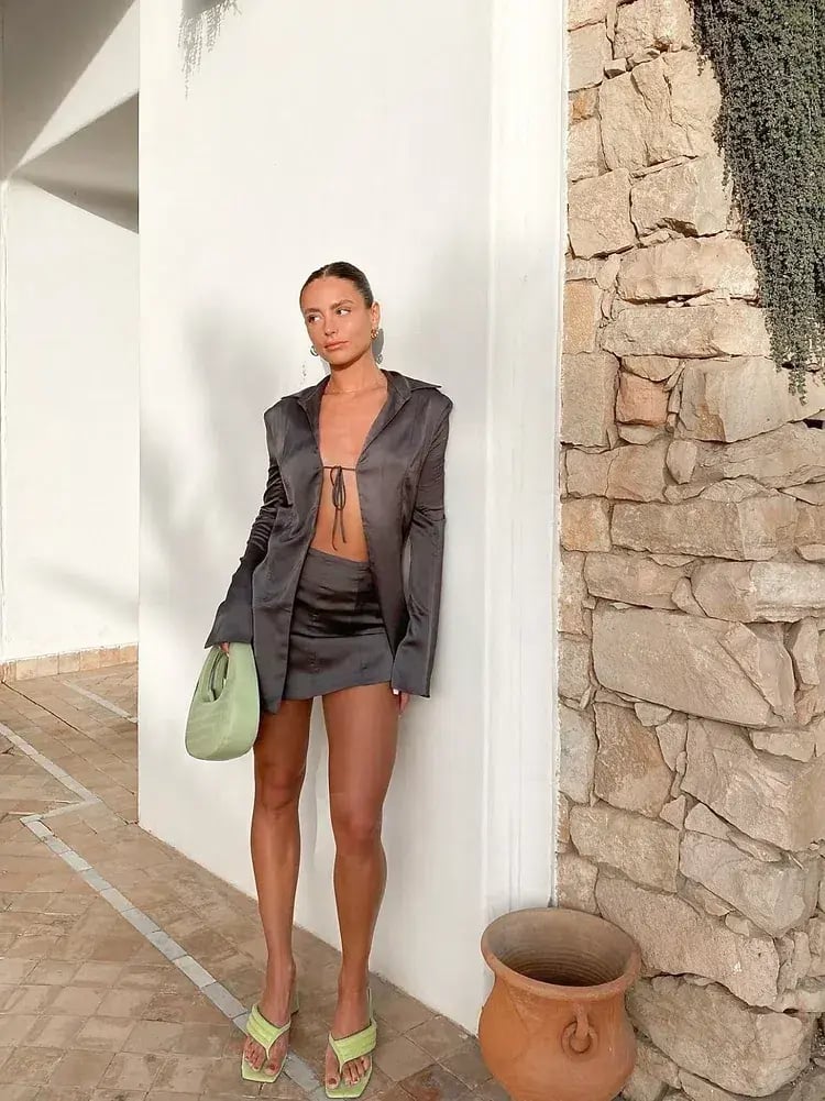 House of CB Ailsa Top and Catalina Mini Skirt Set Gray Size 8 photo 4