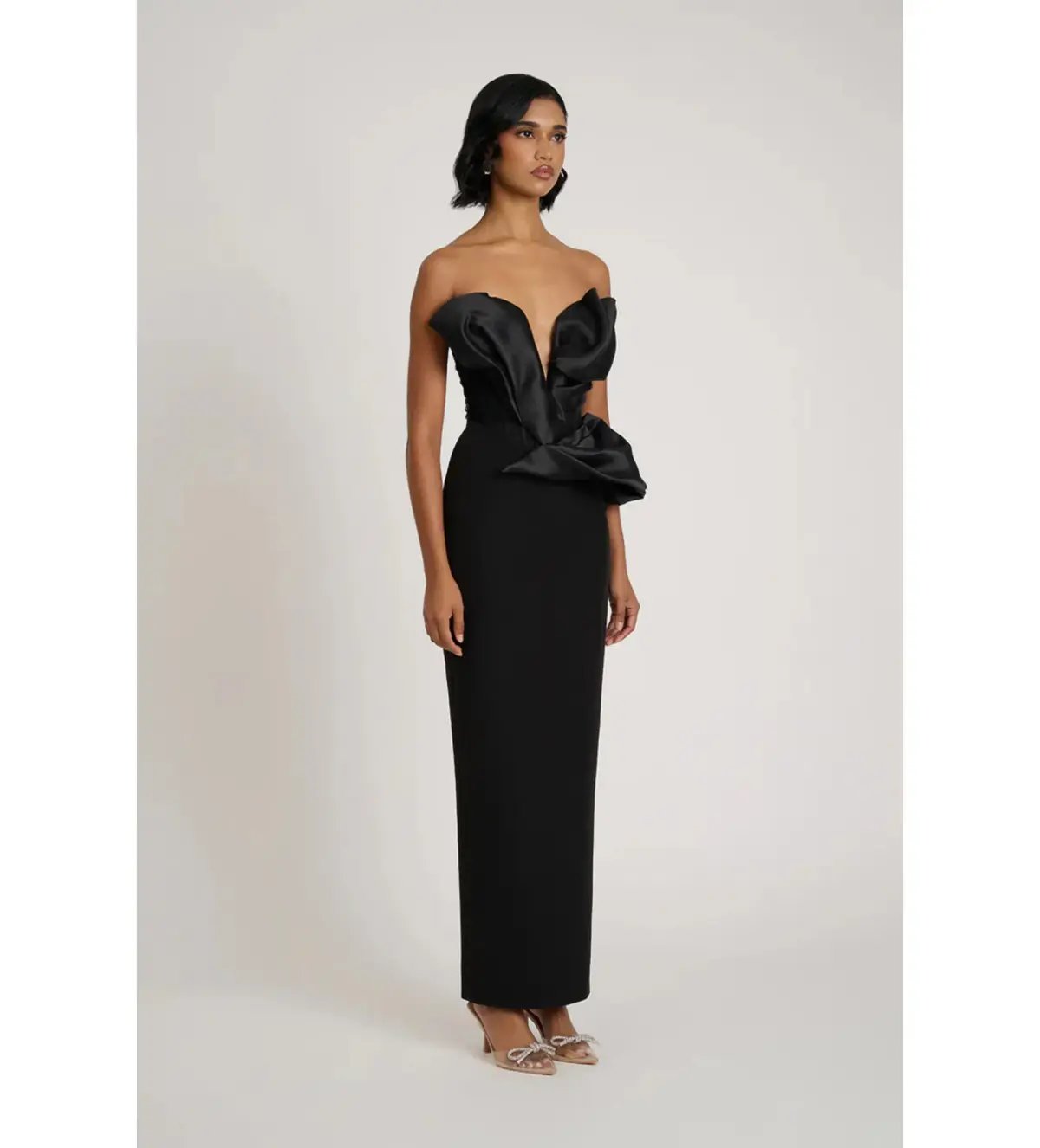Eliya The Label Auri Gown in Black Size S/AU8 photo 2