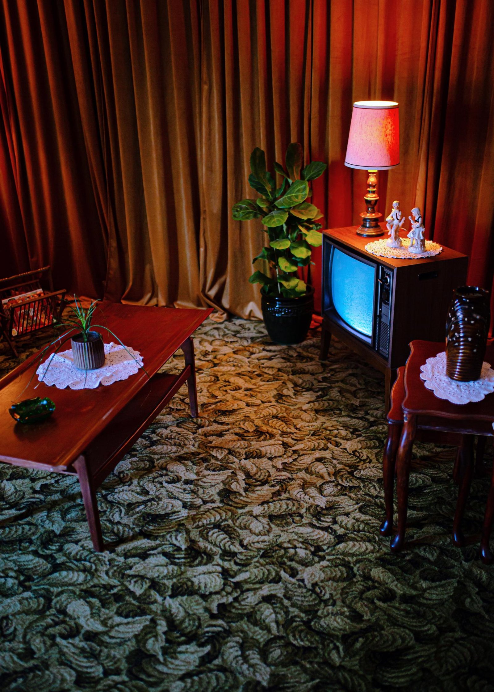 Vintage Vibes / Full Studio at Brewers St. Studio photo 8