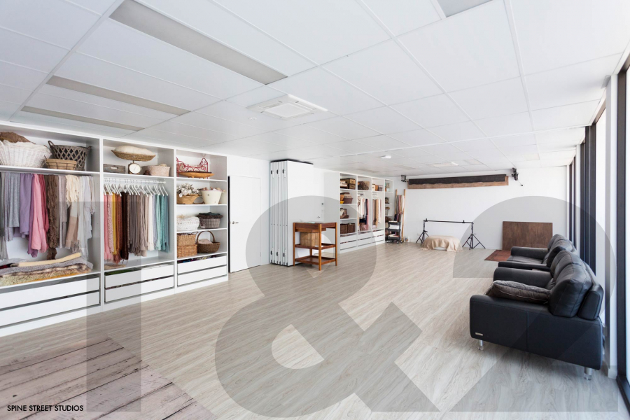 Studio 1 - Floor to Ceiling Daylight Studio photo 3