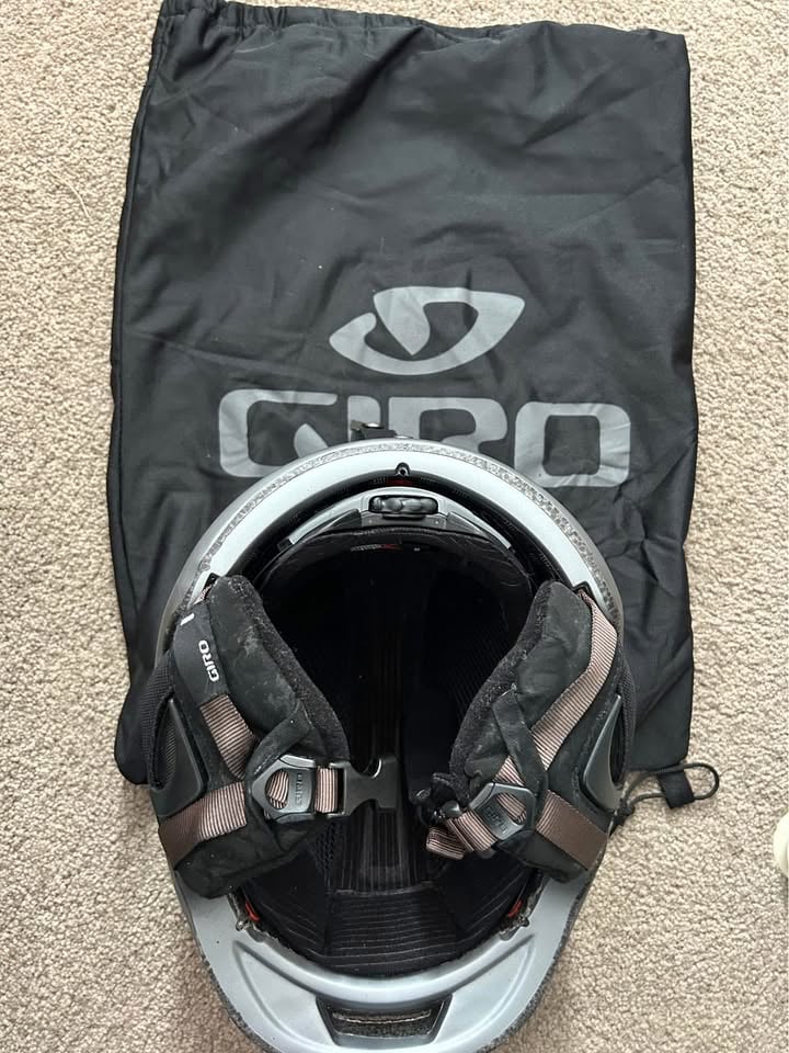 Helmet - snowboard or ski - Silver photo 2