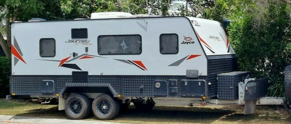 8.5m Family van with all the bells & whistles photo 2