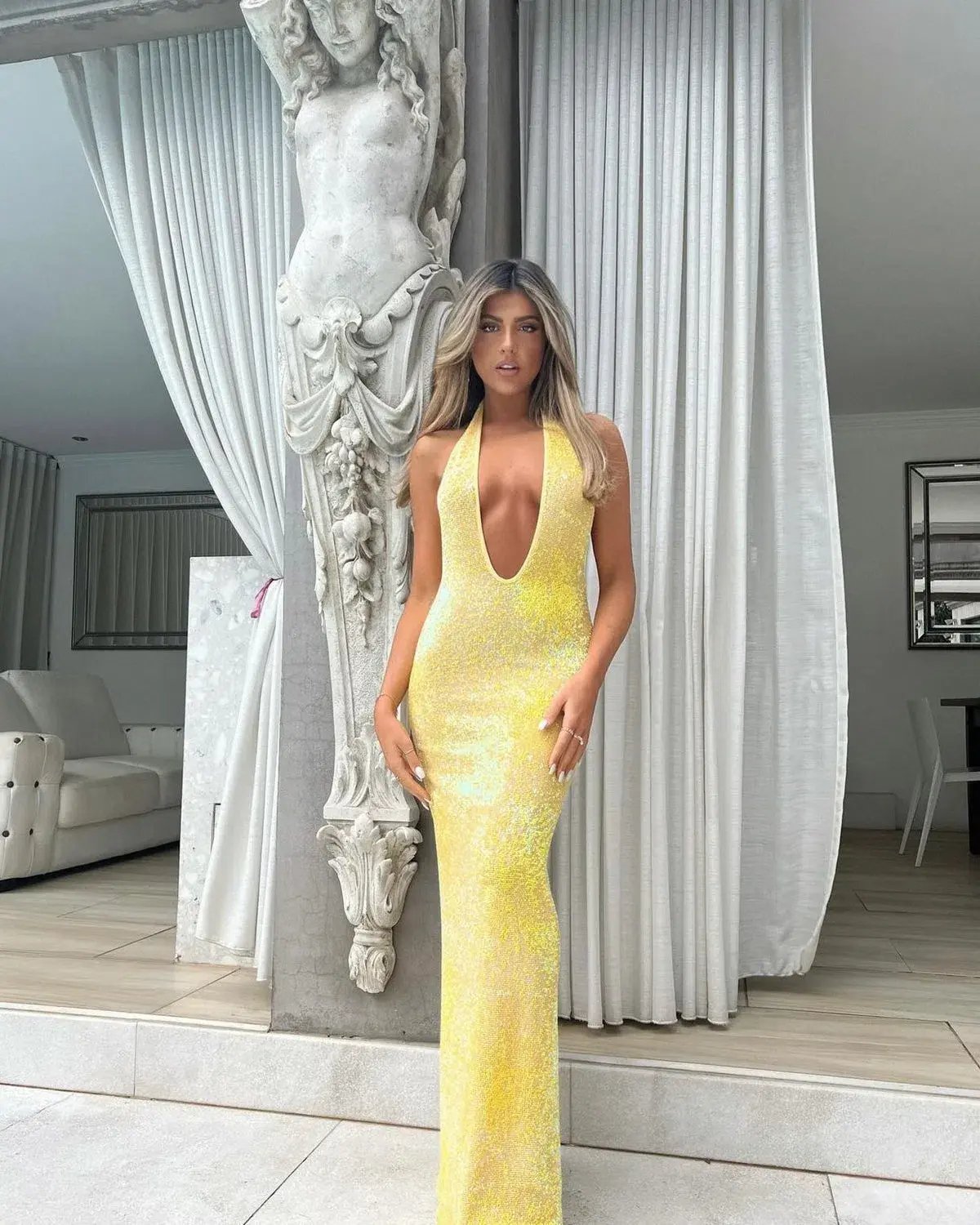 Natalie Rolt Delilah Gown Yellow Size AU 6 photo 2