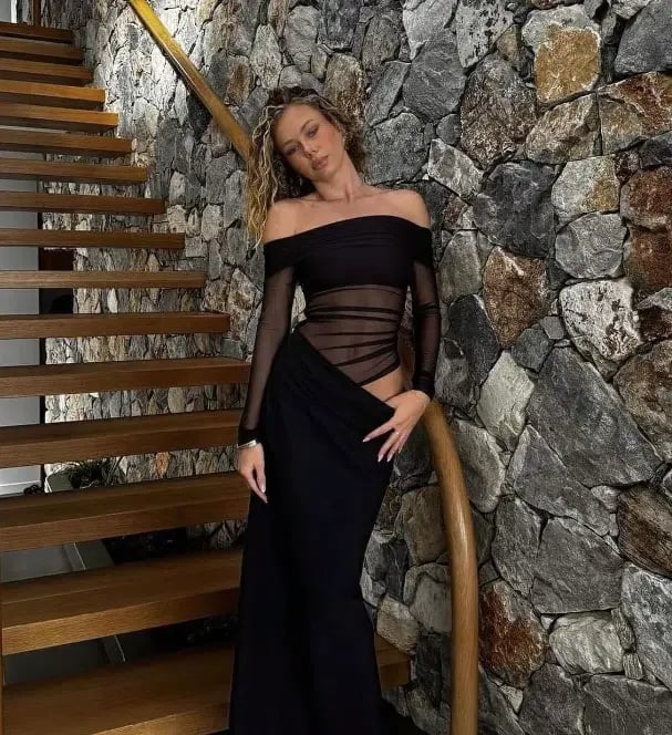 Benni Yasmin Off Shoulder Maxi Dress photo 4