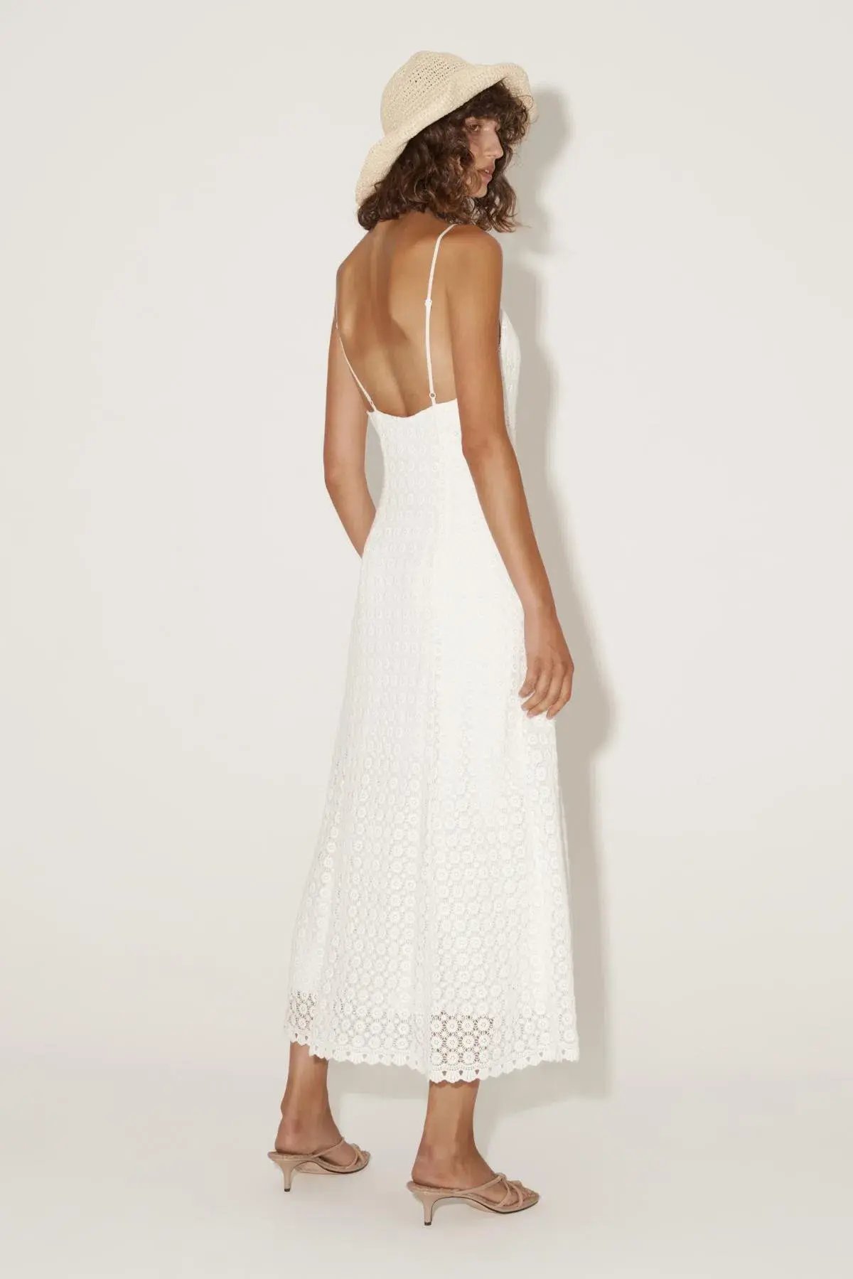 Hansen & Gretel Fiora Daisy Lace Midi Dress in White Size S / AU 8 photo 2