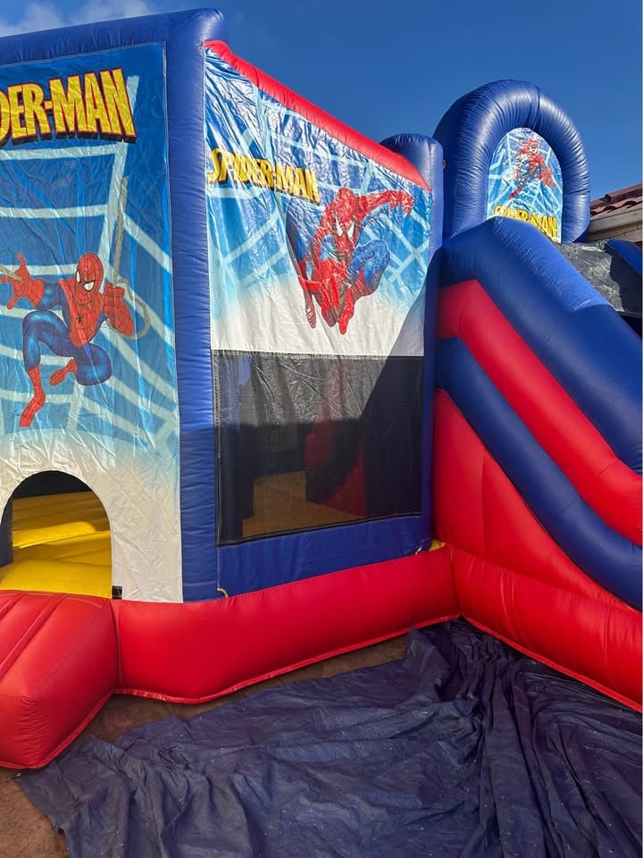 JUMPING CASTLE HIRE photo 6