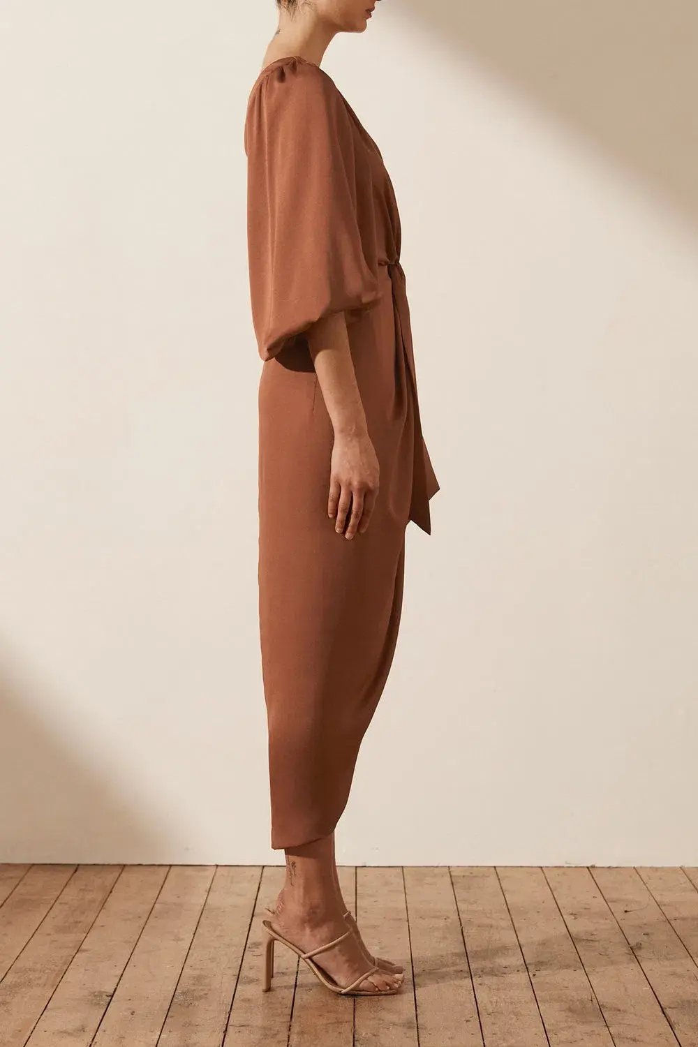 Shona Joy Luxe Tie Front One Shoulder Midi Dress in Mocha Size XS / AU 6 photo 4