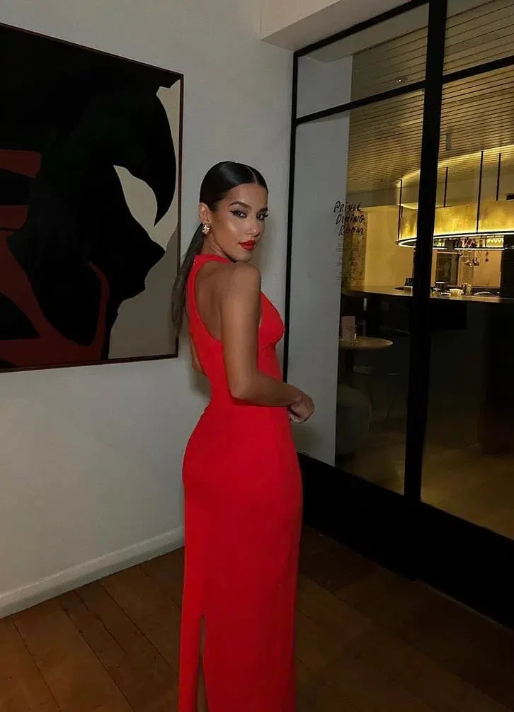 Effie Kats Eiza Gown in Cherry Red Size 6 photo 2