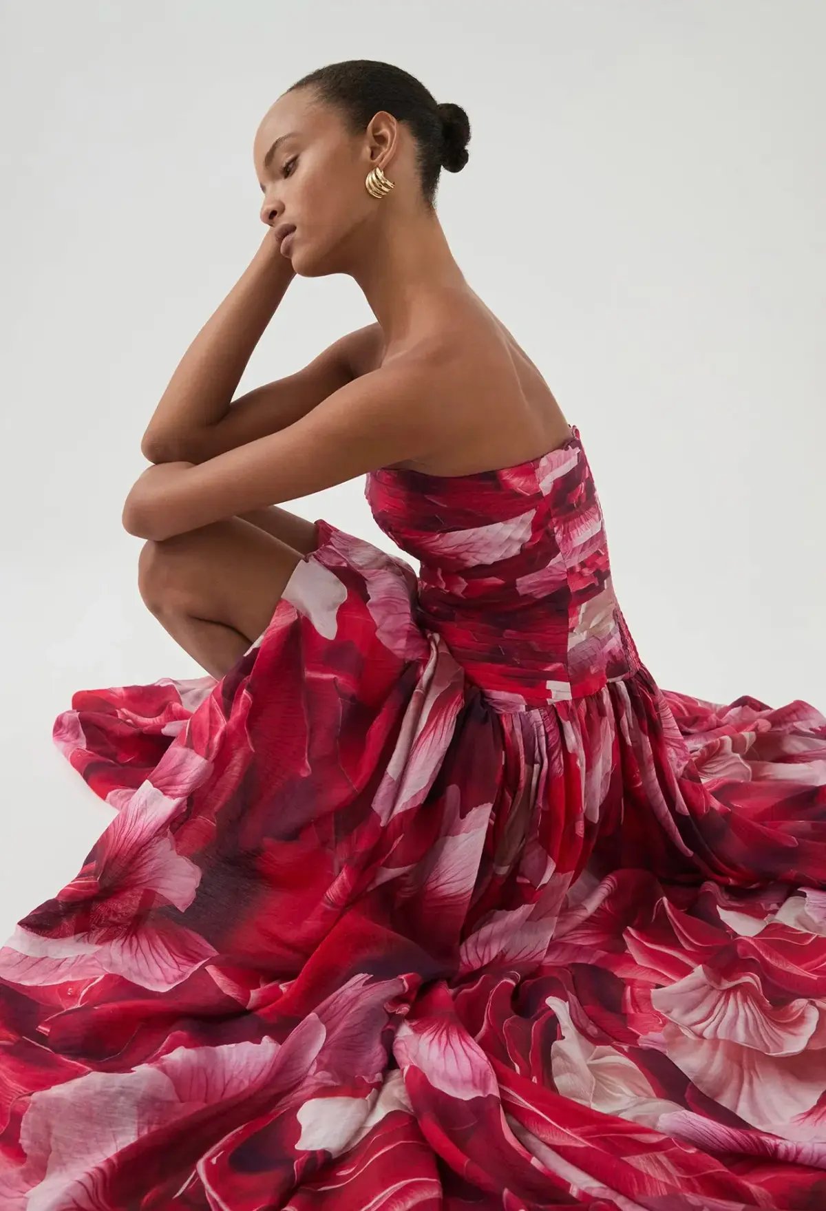 Aje Flora Gown Prismatic Floral Red Size AU 14 photo 3