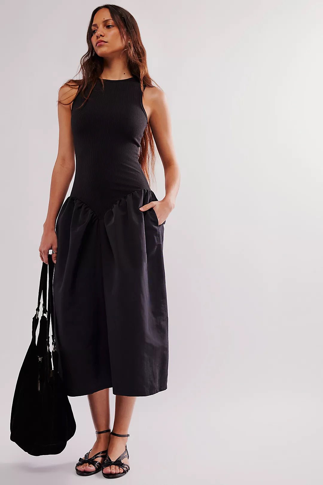SAEMDI SPORTY PEPLUM DRESS - BLACK photo 7