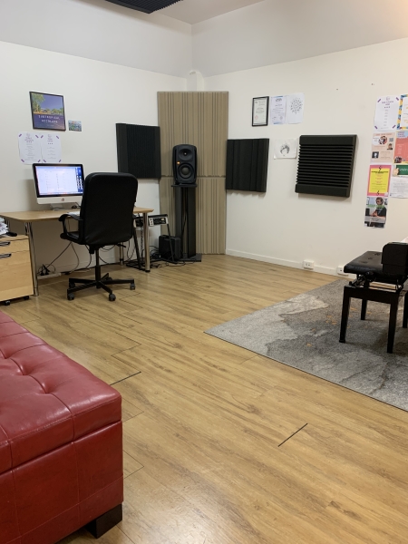 Vincent Music - Room 1 photo 3