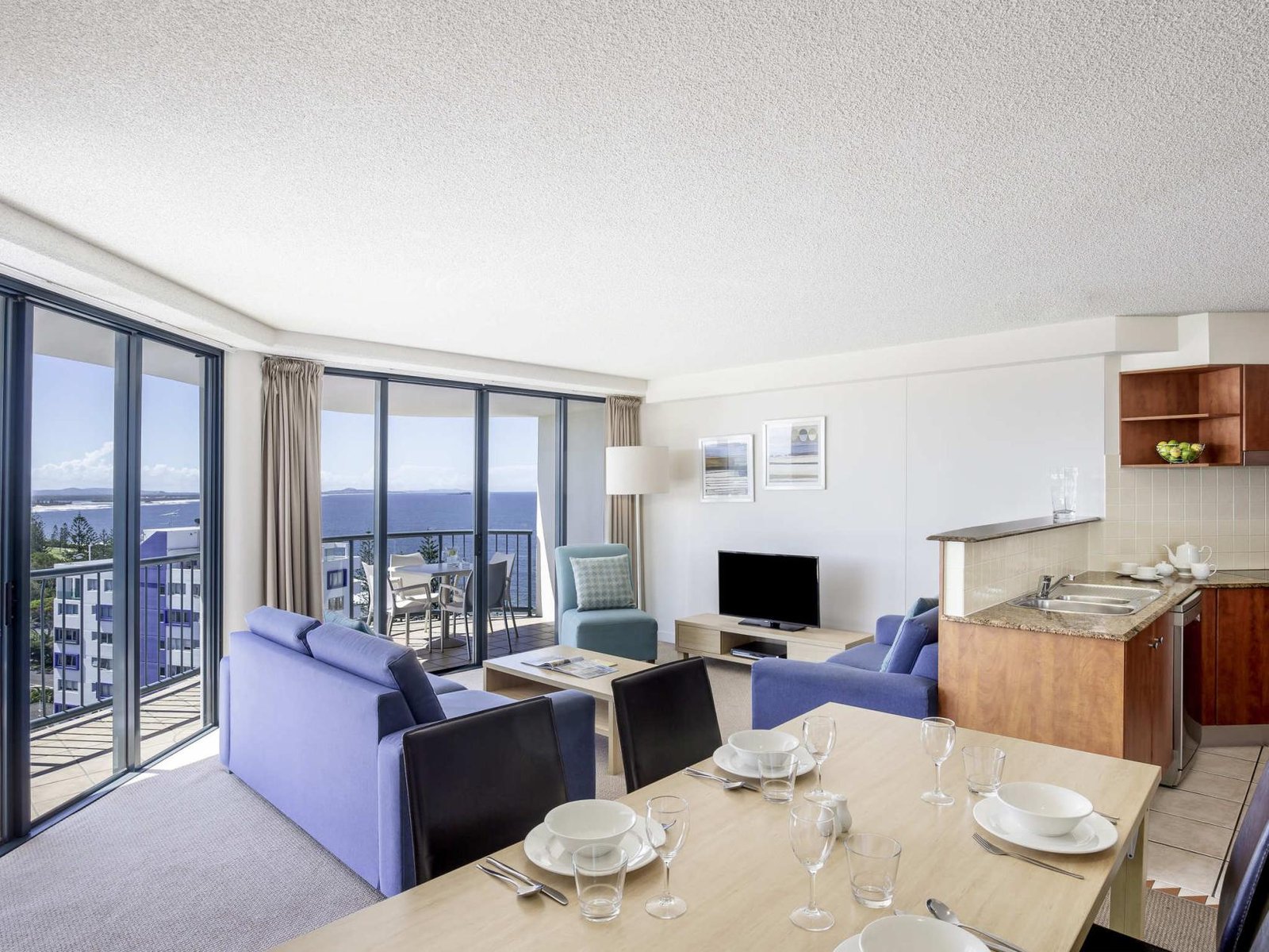 Pacific Room at Mantra Mooloolaba Beach photo 5