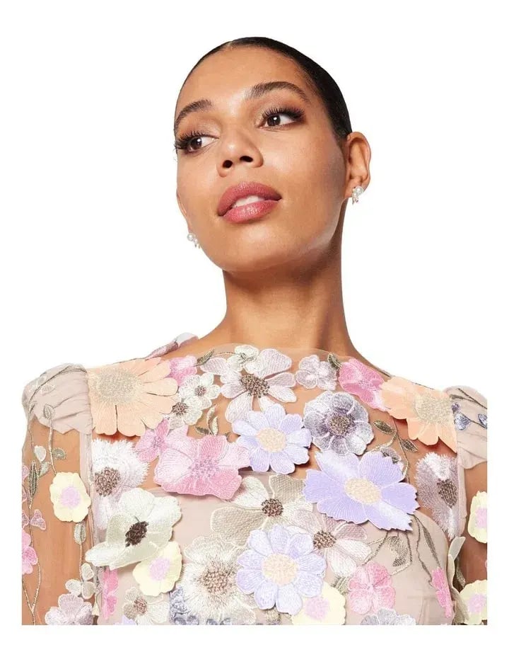Elliatt Shannon 3D Floral Midi Dress In Purple Size AU 8 photo 4
