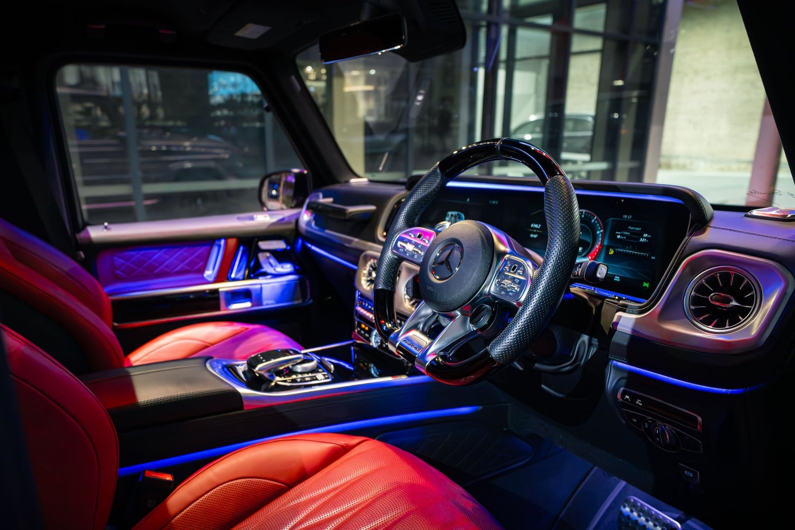 Mercedes G63 (G-Wagon) photo 4