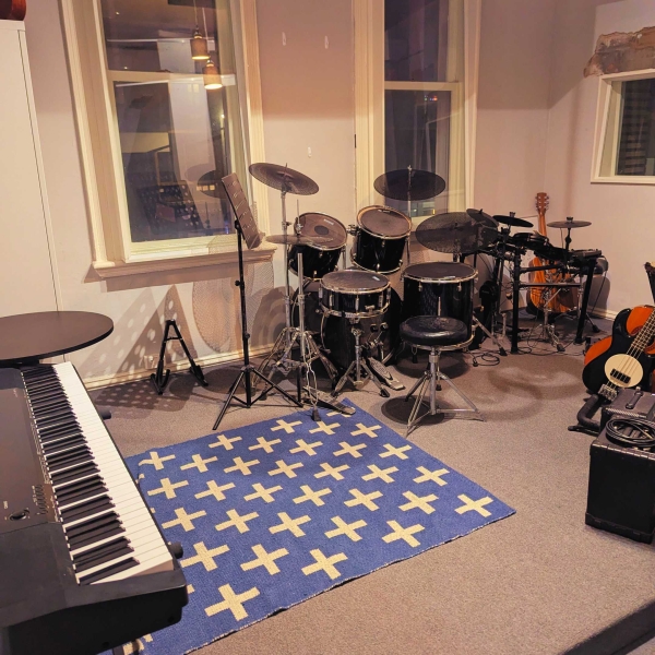 Music Studios & Rehearsal Spaces photo 6