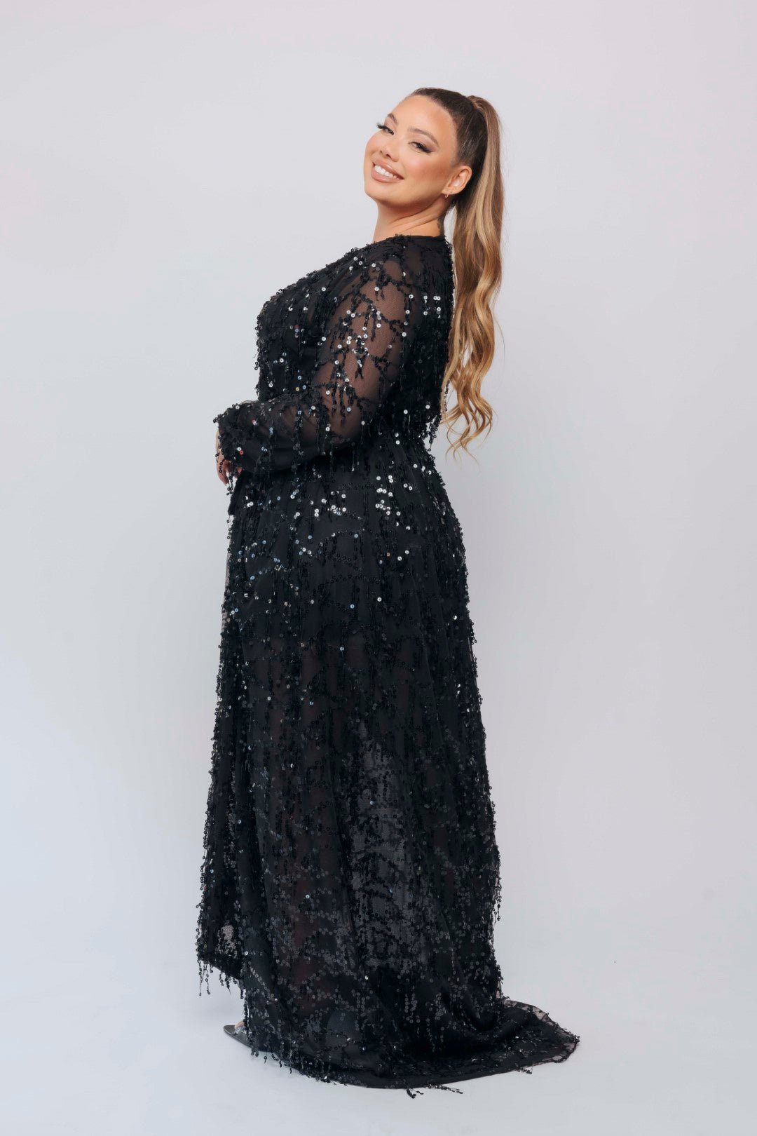 LIRA ROBE BY CONSTANTINA BLACK photo 2