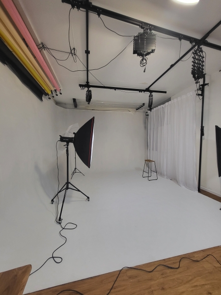 Photography & Video Studio photo 2
