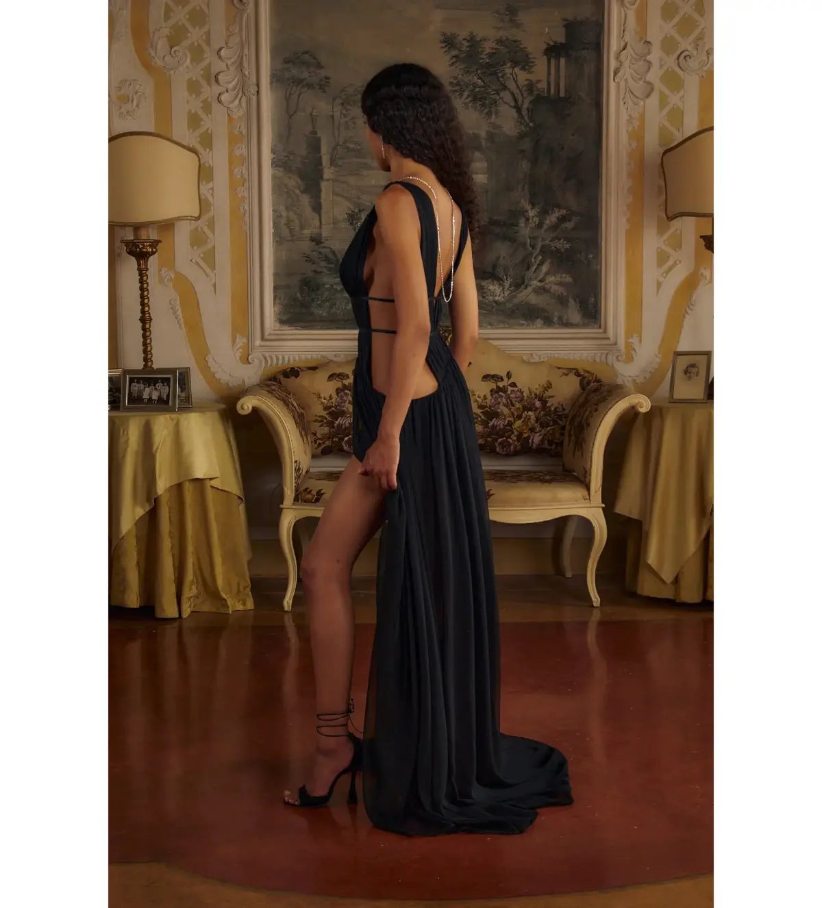 Mirror Palais Venus Gown in Black Size AU 10 photo 3