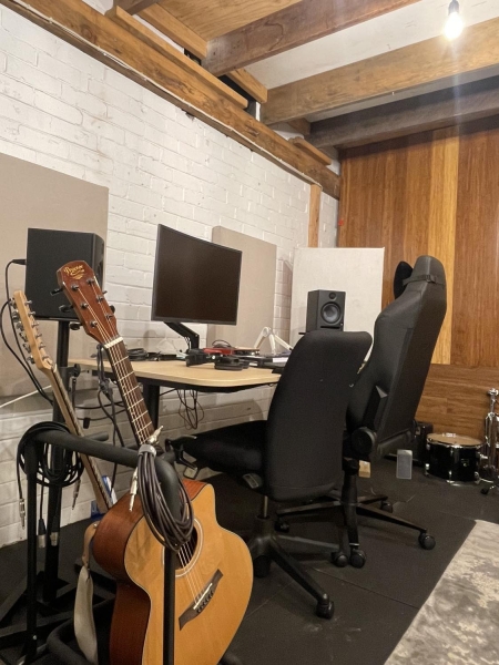 Rough Draft HQ photo 4