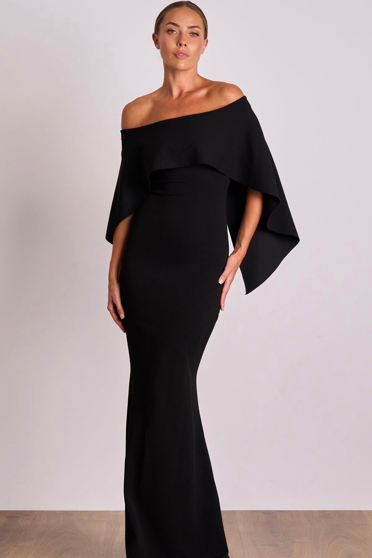 PASDUCHAS COMPOSURE GOWN - BLACK photo 6