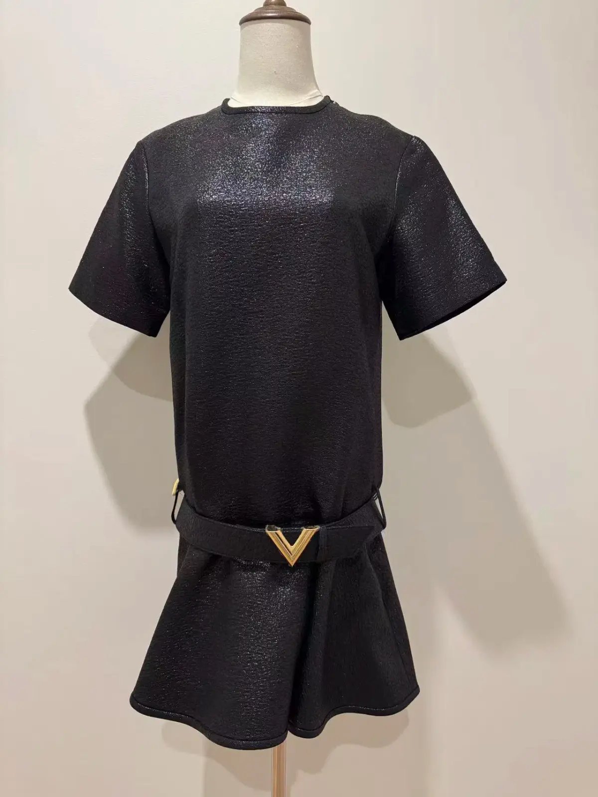 Louis Vuitton Black Wool Blend Belted Mini Dress Size 38 photo 3