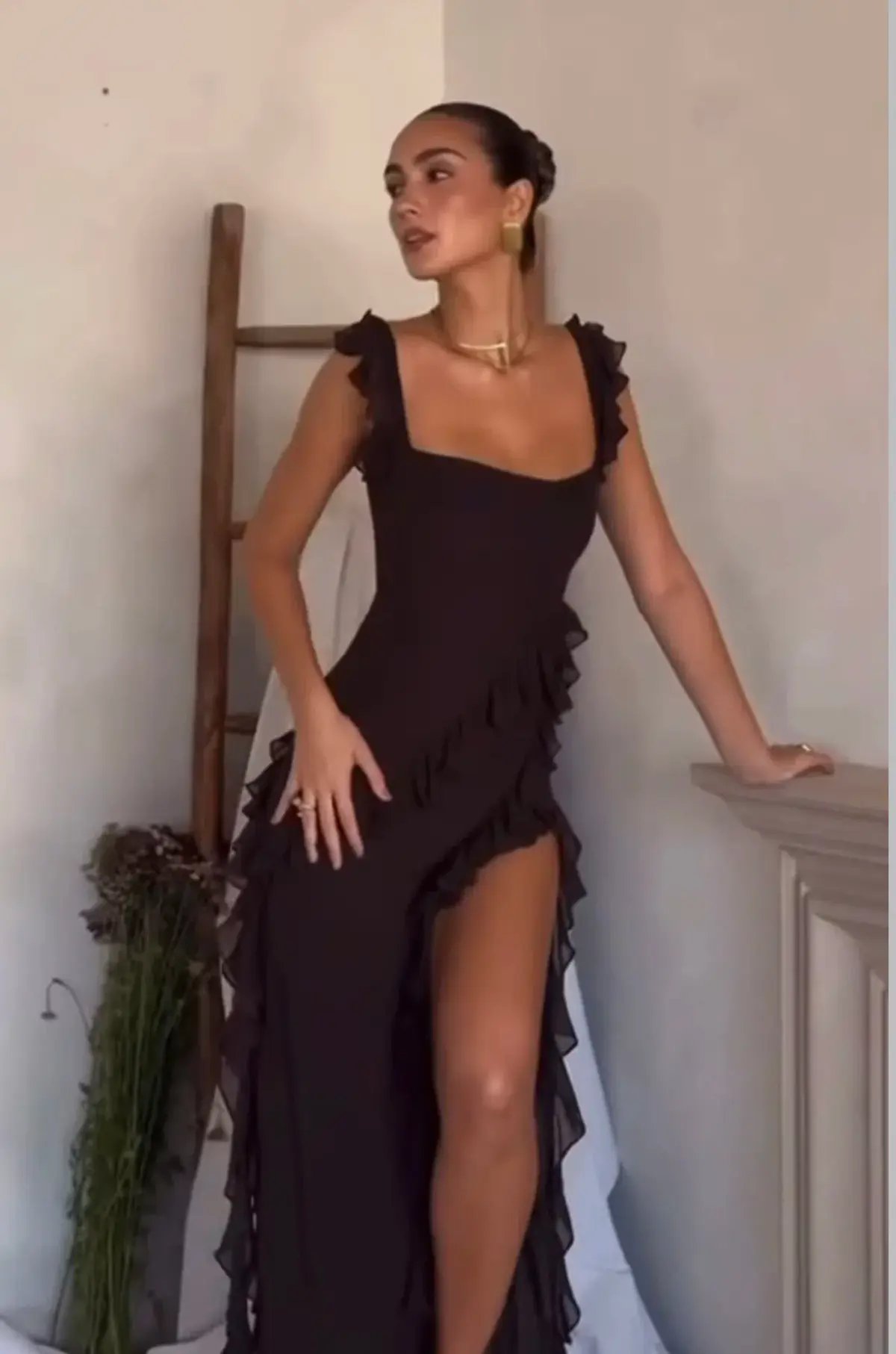 House of CB Ariela Espresso Ruffle Maxi Size AU 10 photo 4