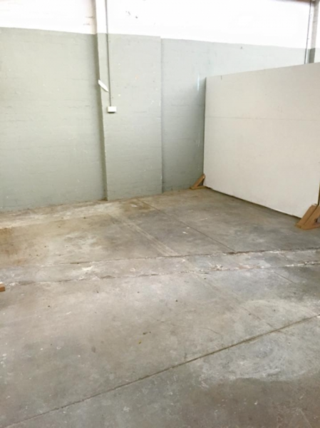 Sublet Studio in The Pea Green Boat Studios photo 3