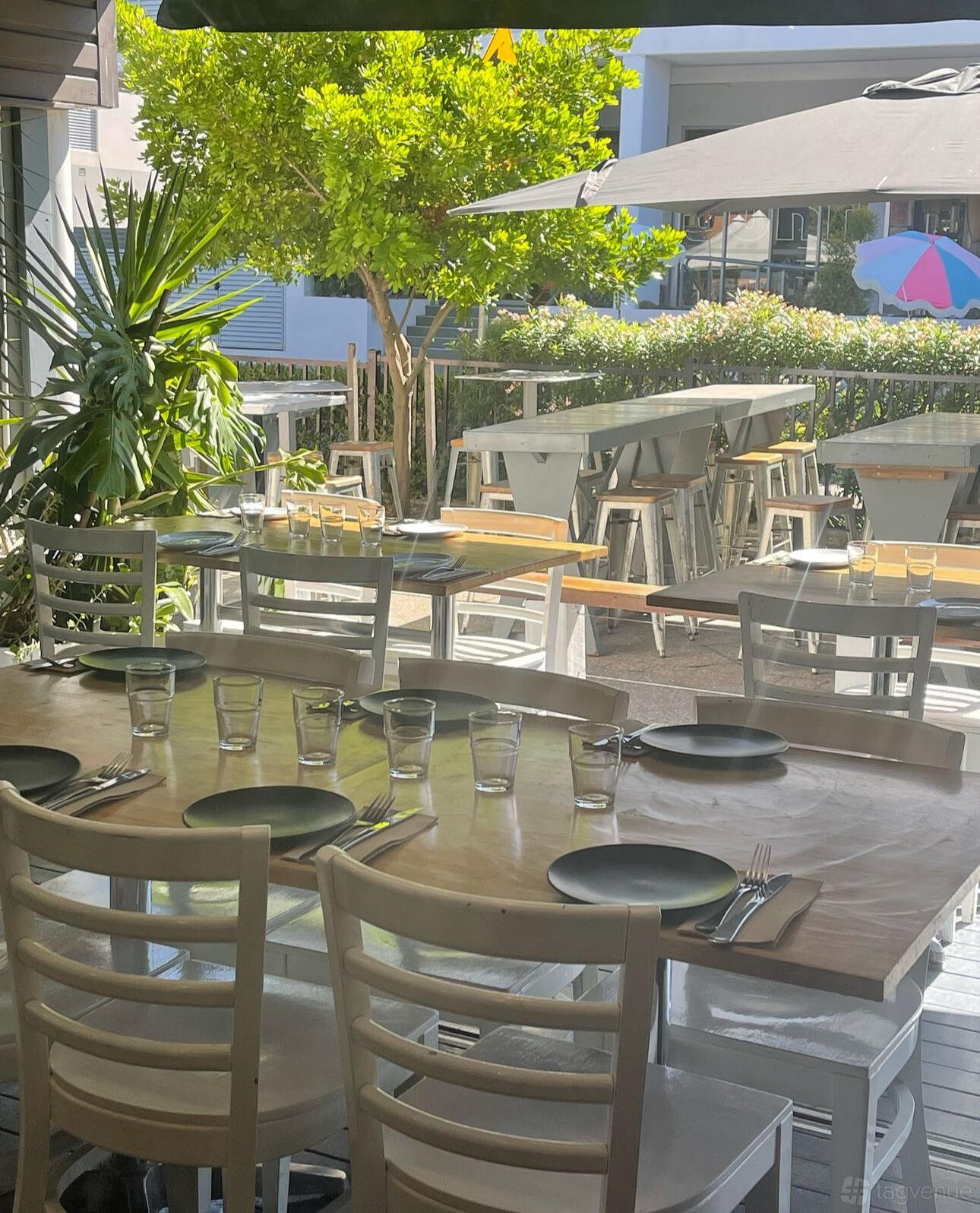 Entire Venue at Four Hands Tapas & Pizza Bar photo 14