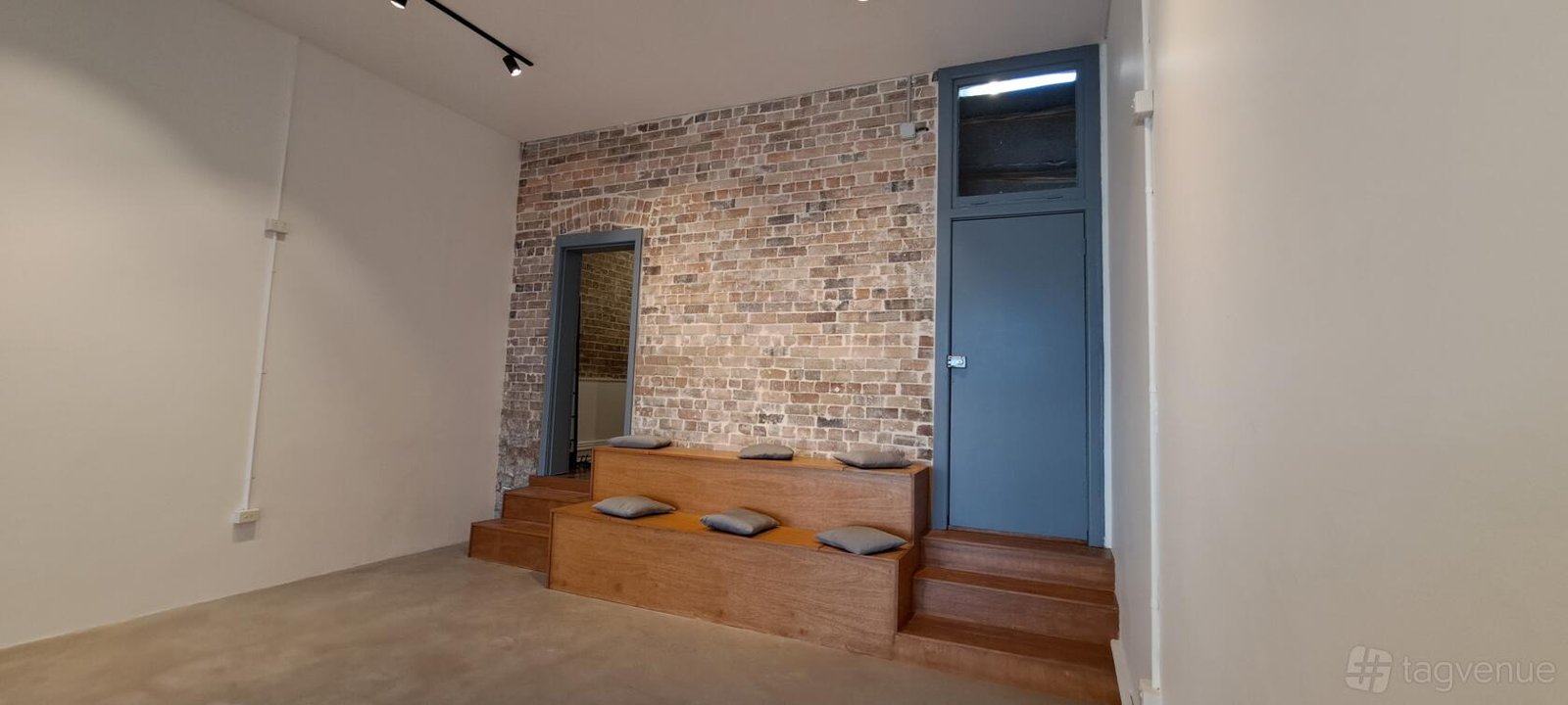 Gallery Space + Studio Hire at Studio 551 photo 3