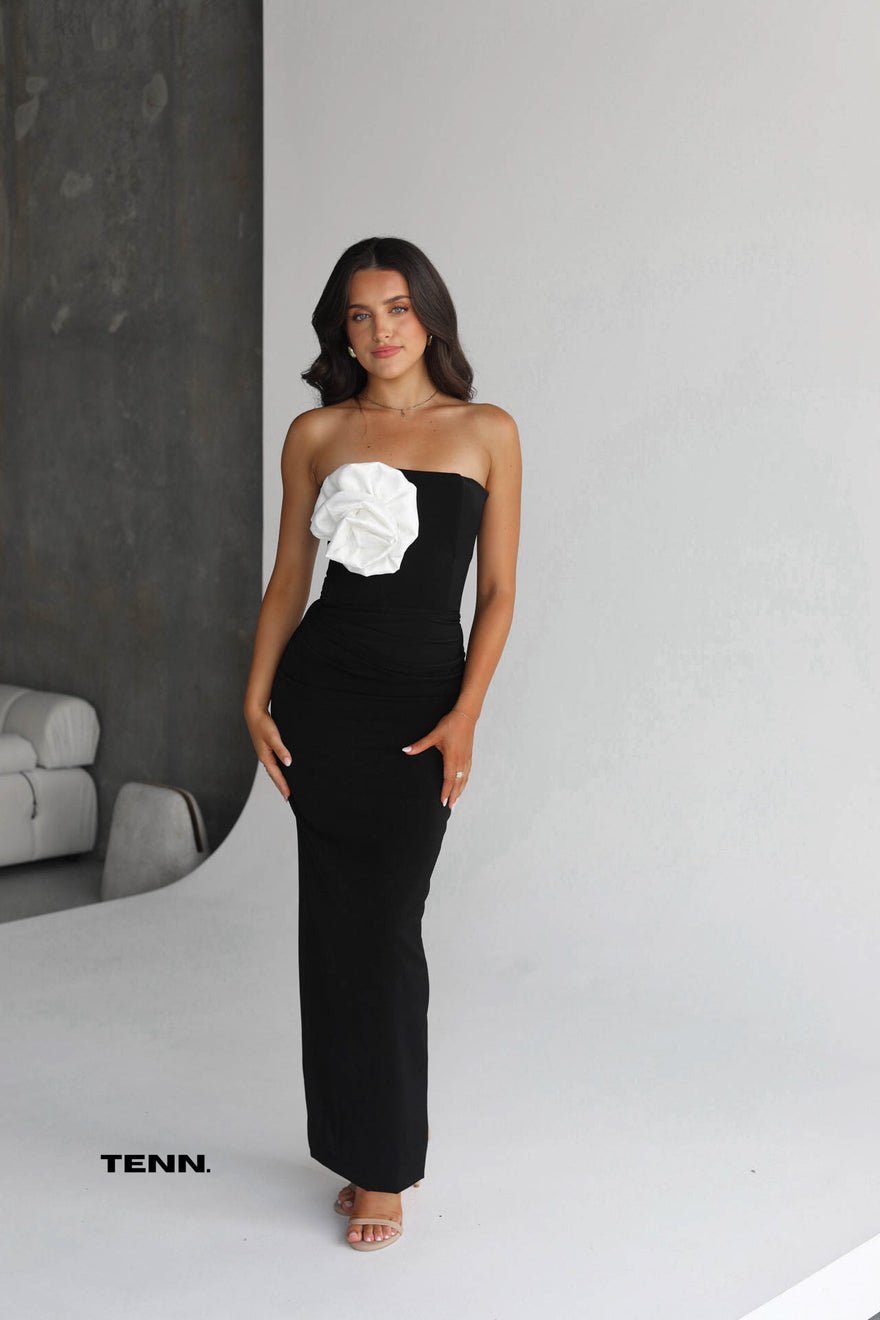 Exclusive Rosette Gown photo 3