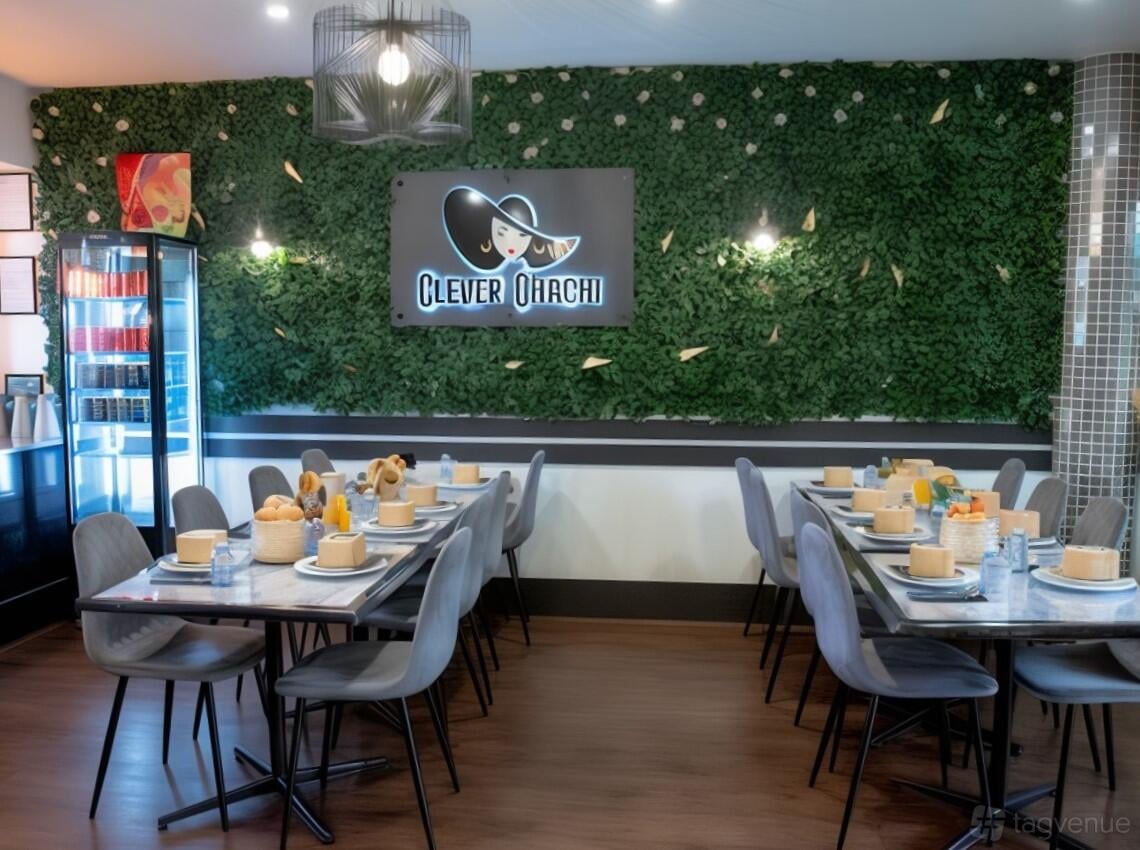Whole Venue at Clever Chachi photo 2