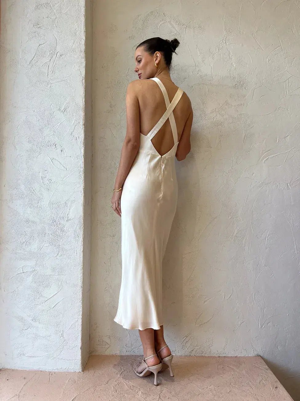 Shona Joy Camille Lace Cross Back Midi Dress in Cream/Black Size 10 photo 2