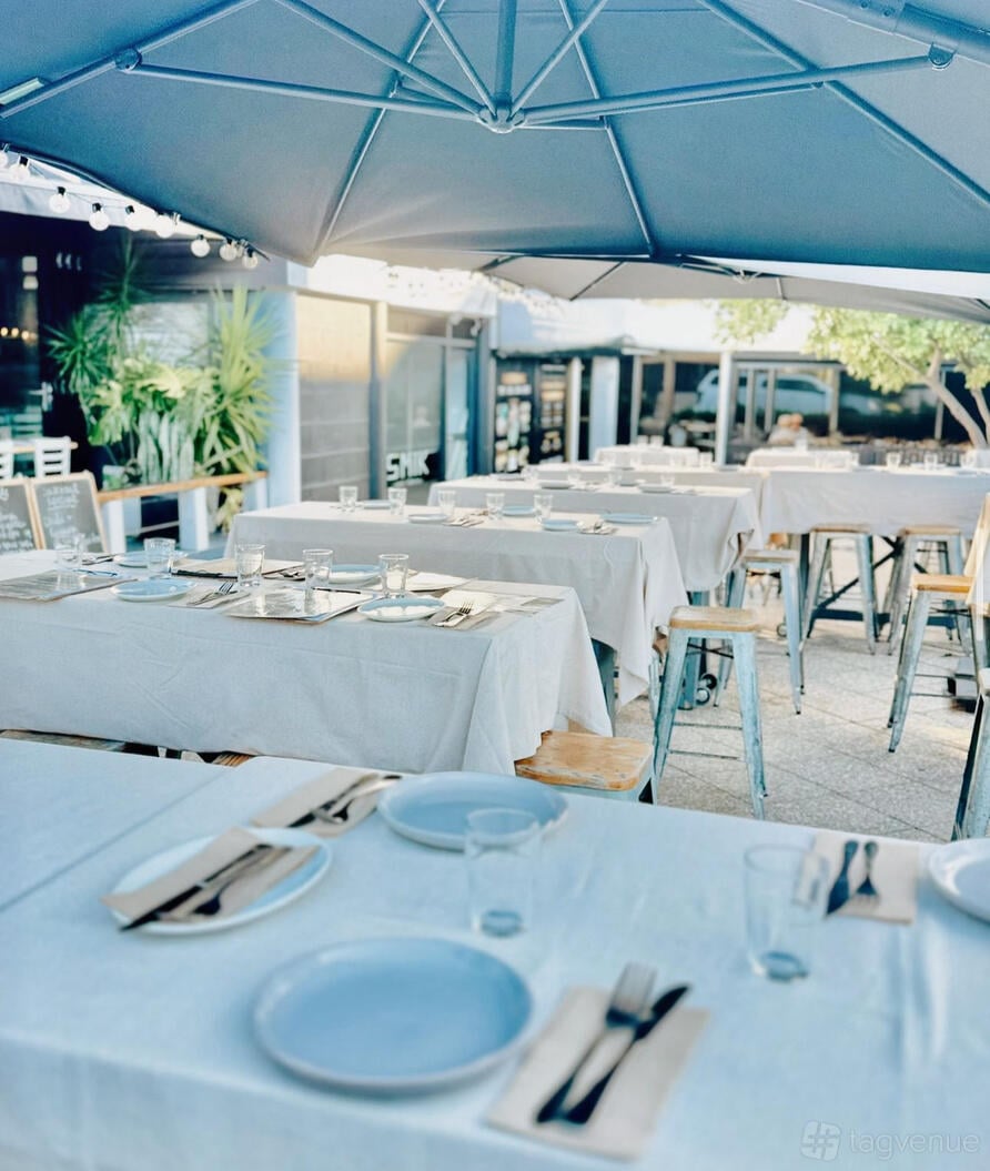Outdoor Space at Four Hands Tapas & Pizza Bar photo 3