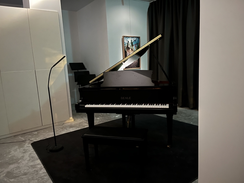 Tempo Piano Room photo 3