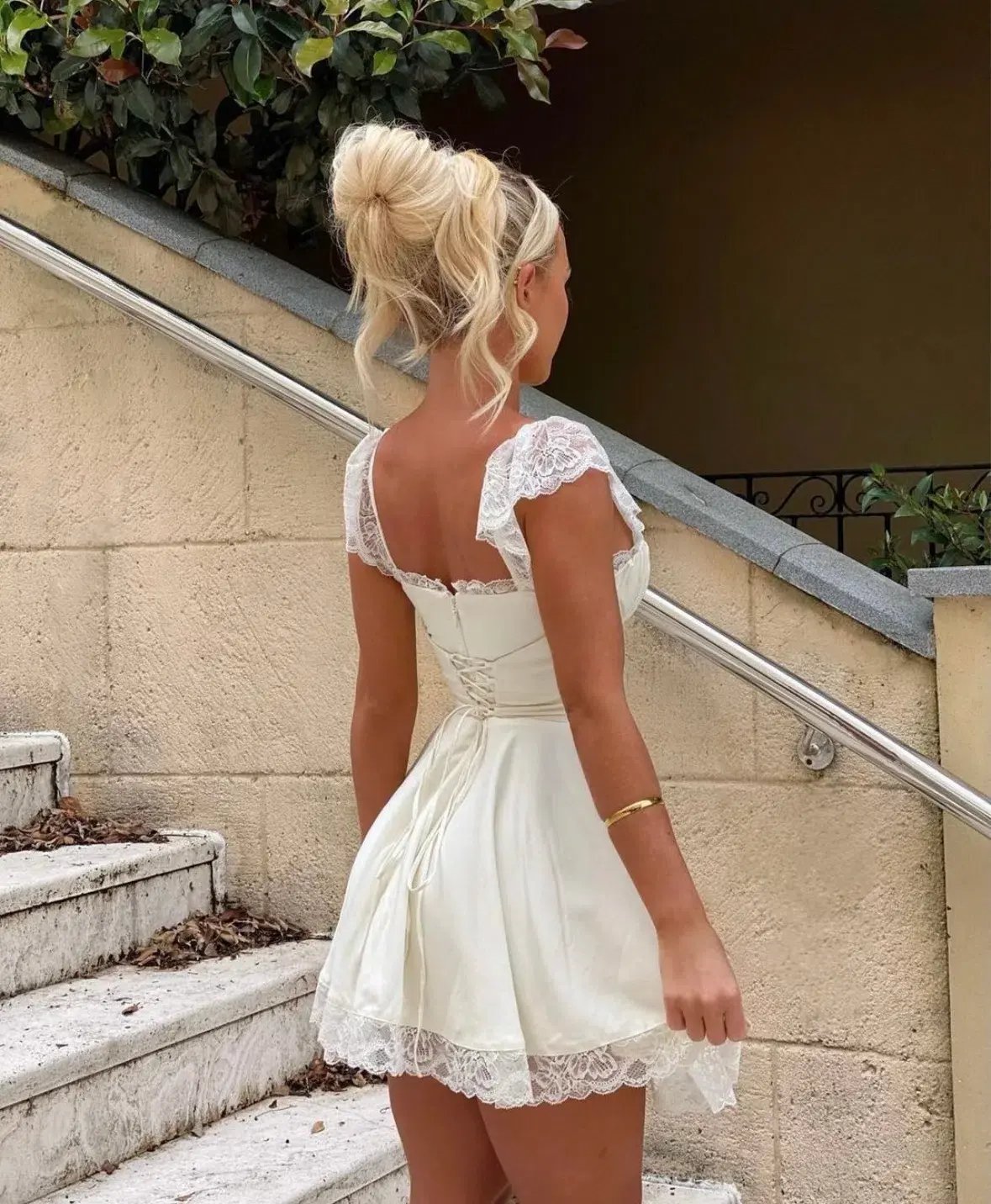 House of CB Kaia Mini Dress - Ivory - Size Small photo 3