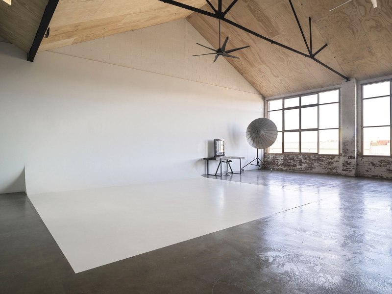 G49Loft Style Daylight Studio photo 2