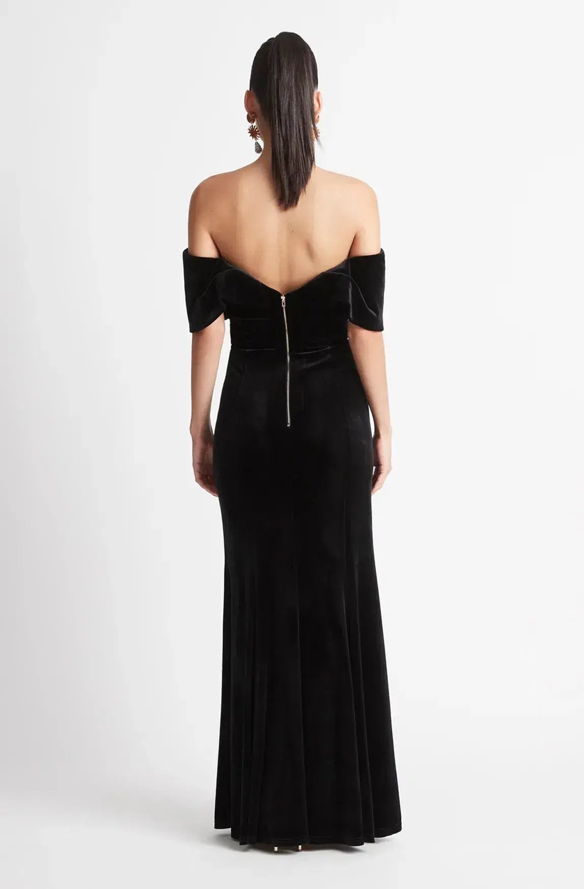 Sheike Vanity Velvet Gown Black Size 10 photo 2