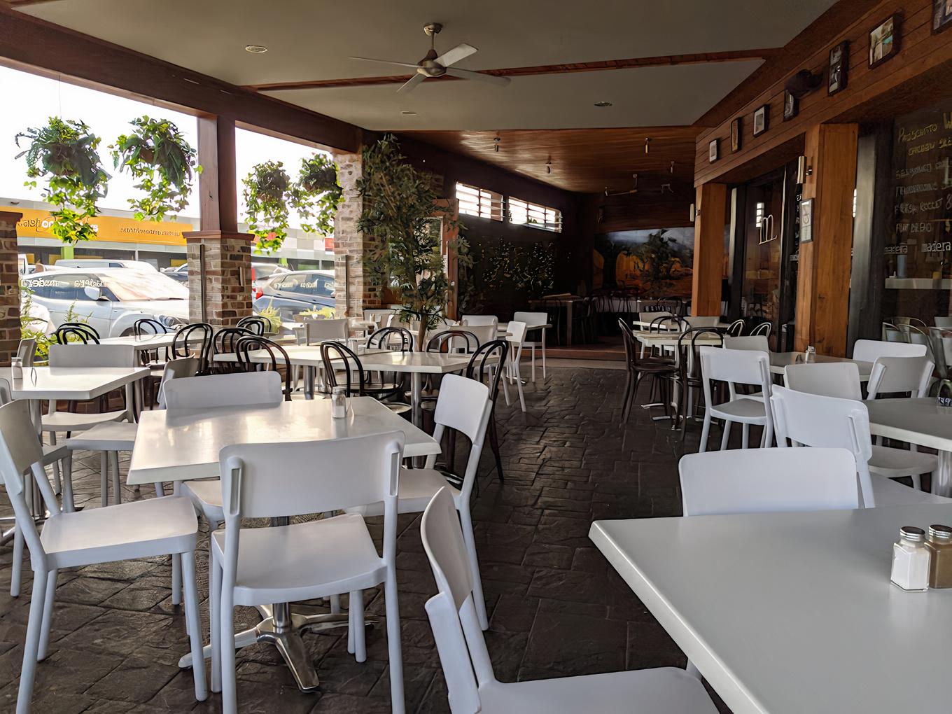 Smaller Space at Madera Lounge photo 3